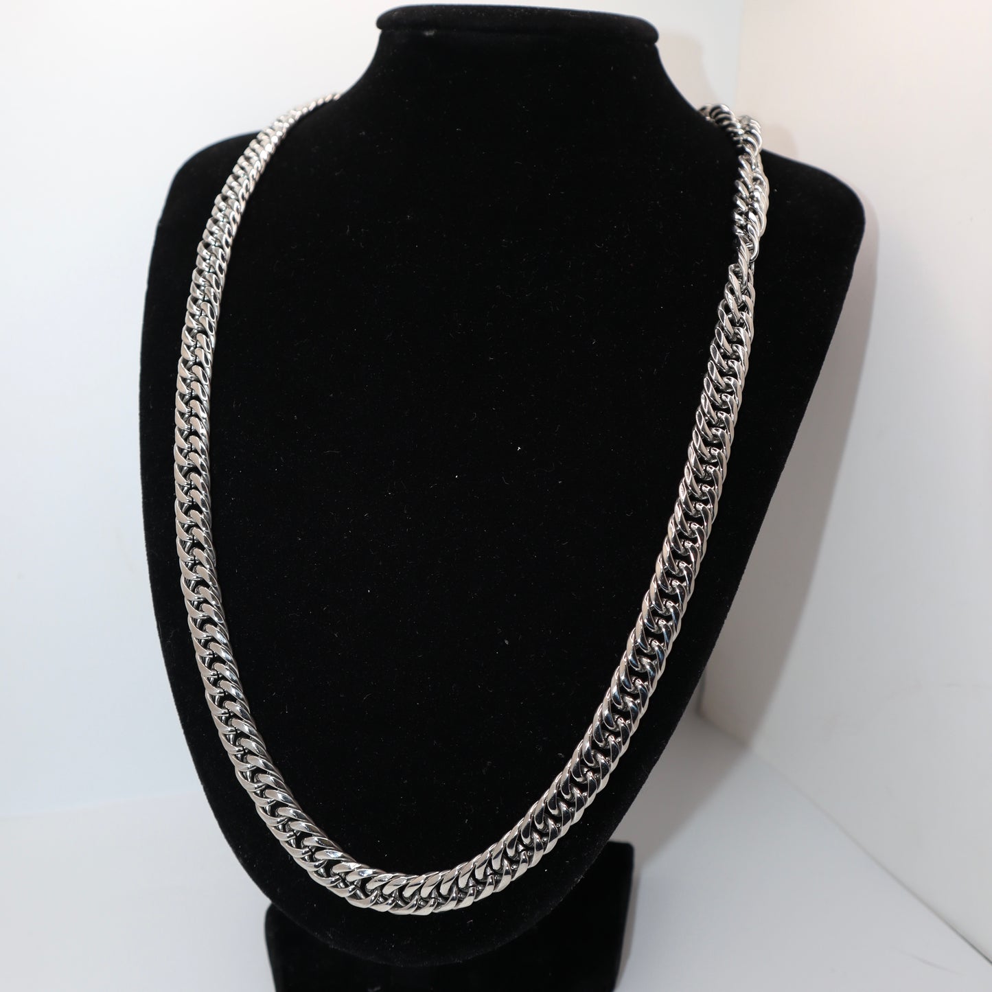 JADED Luxe Chain