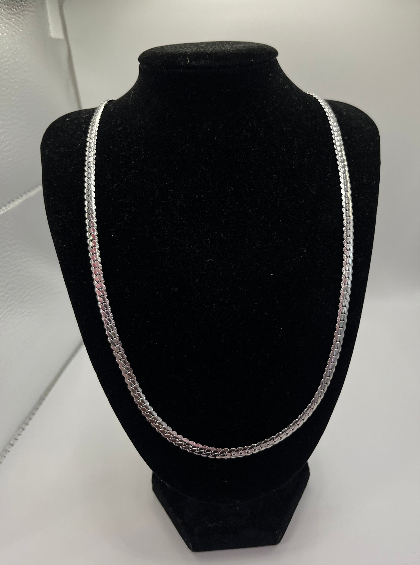 SLENDER KASH CUBAIN CHAIN - Silver