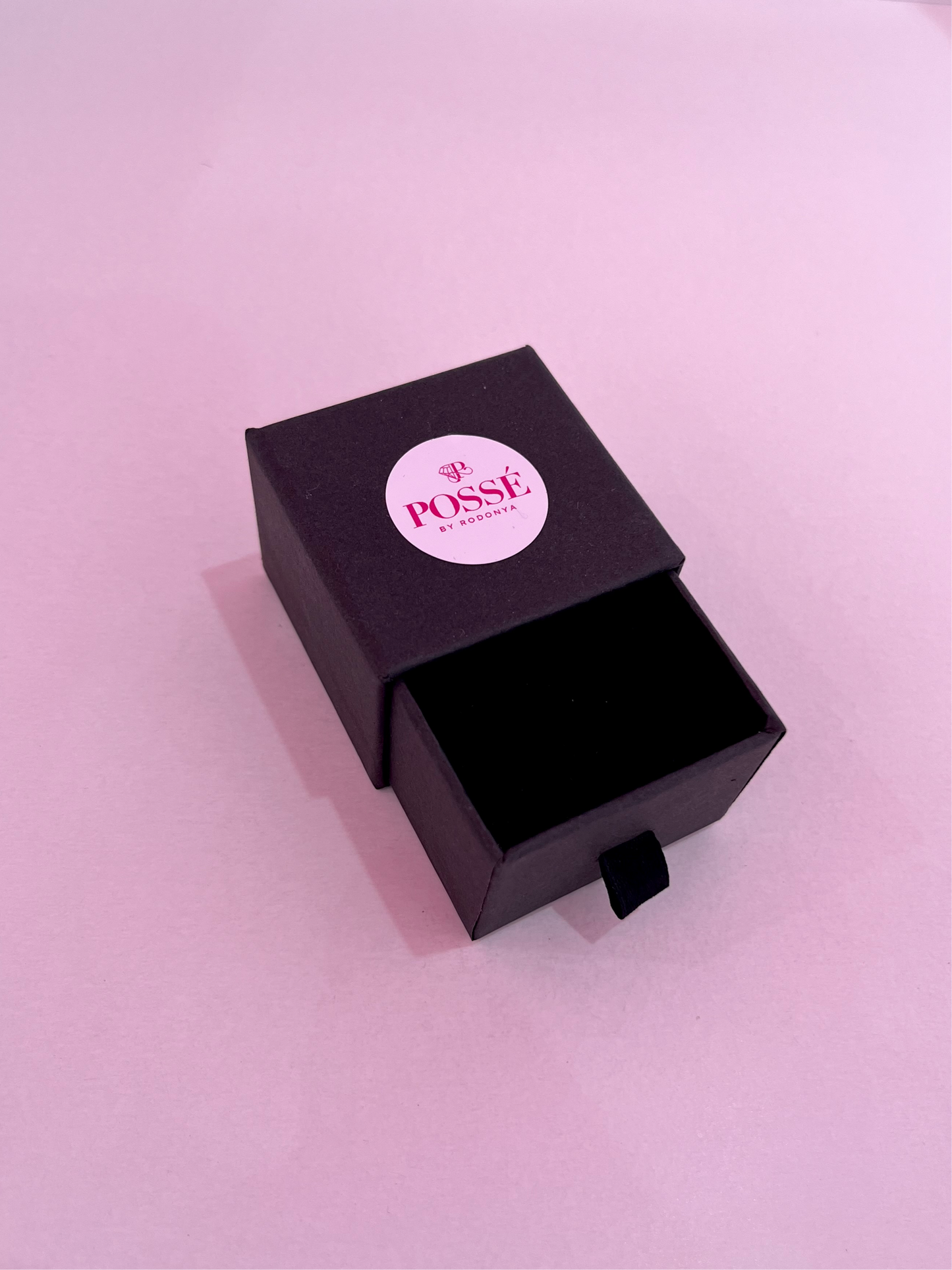 Black Ring Box