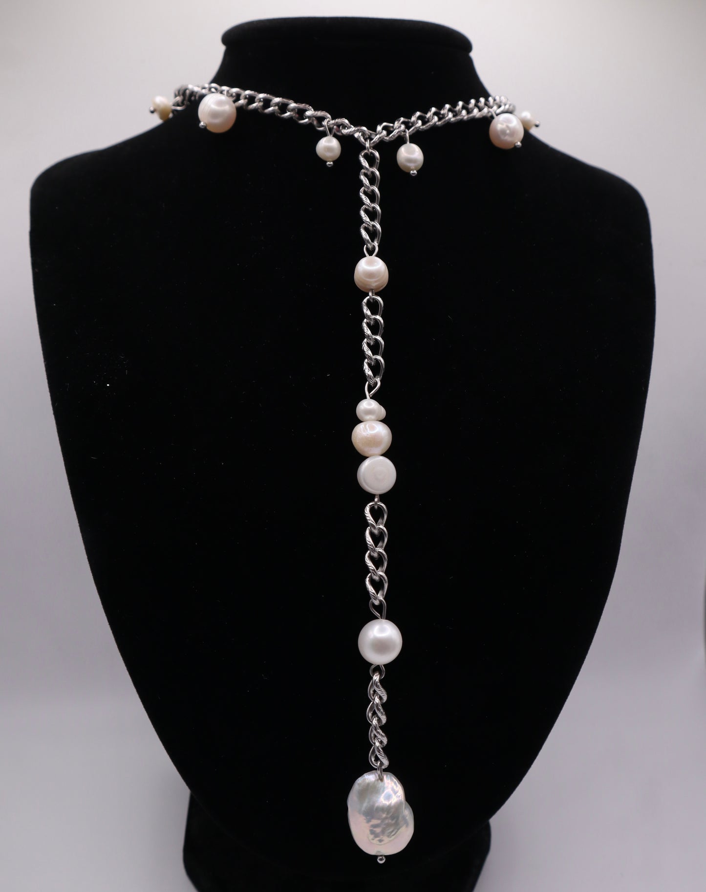 VELOURIA Premium Handmade Necklace