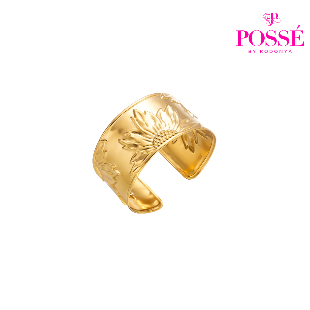 PETAL KISS Bangle