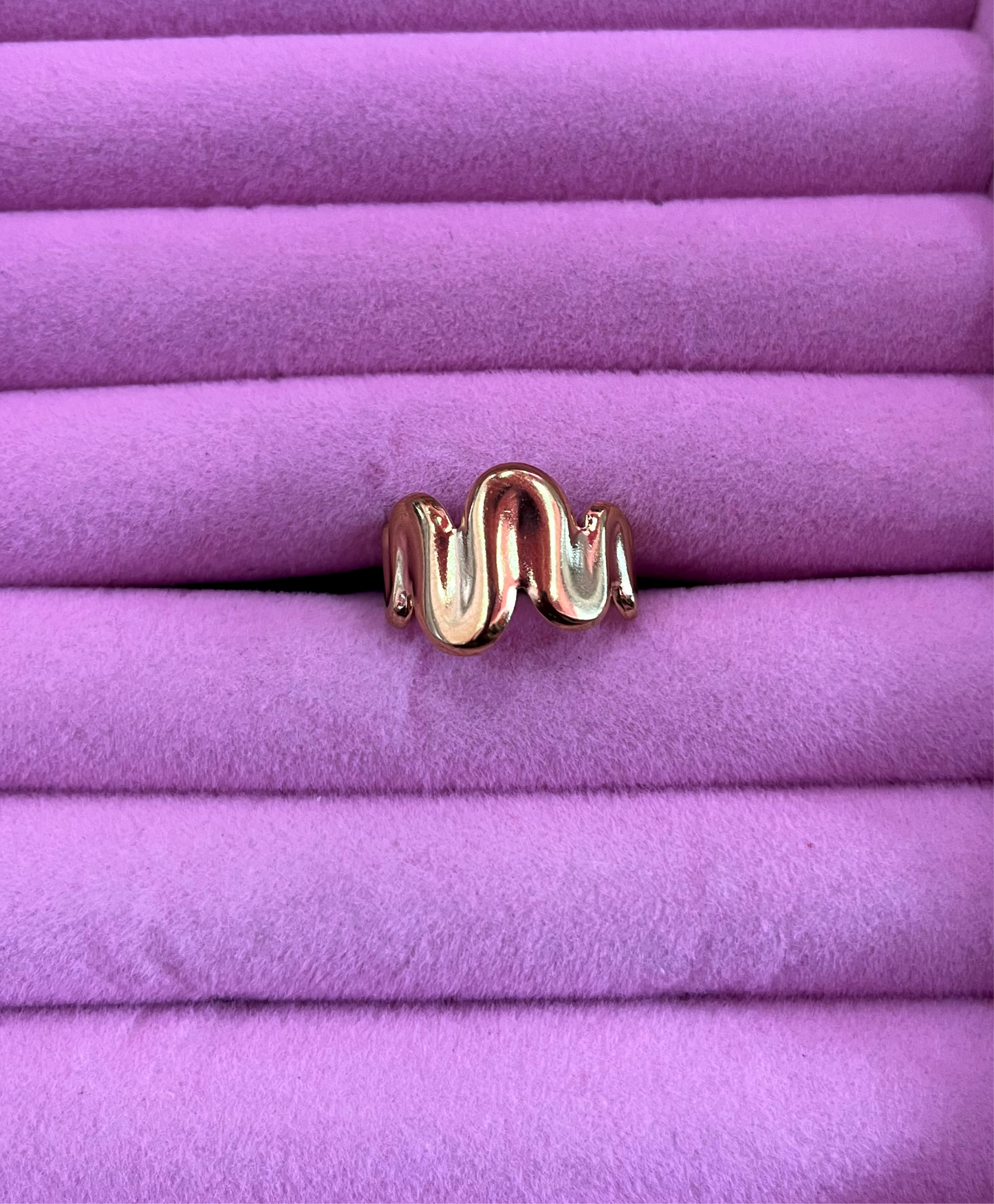 Waves Adjustable Ring