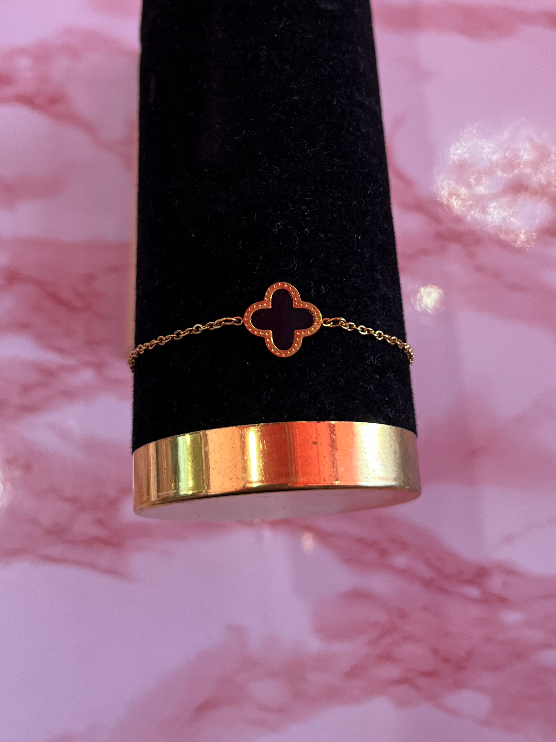 Lone Clover Bracelet
