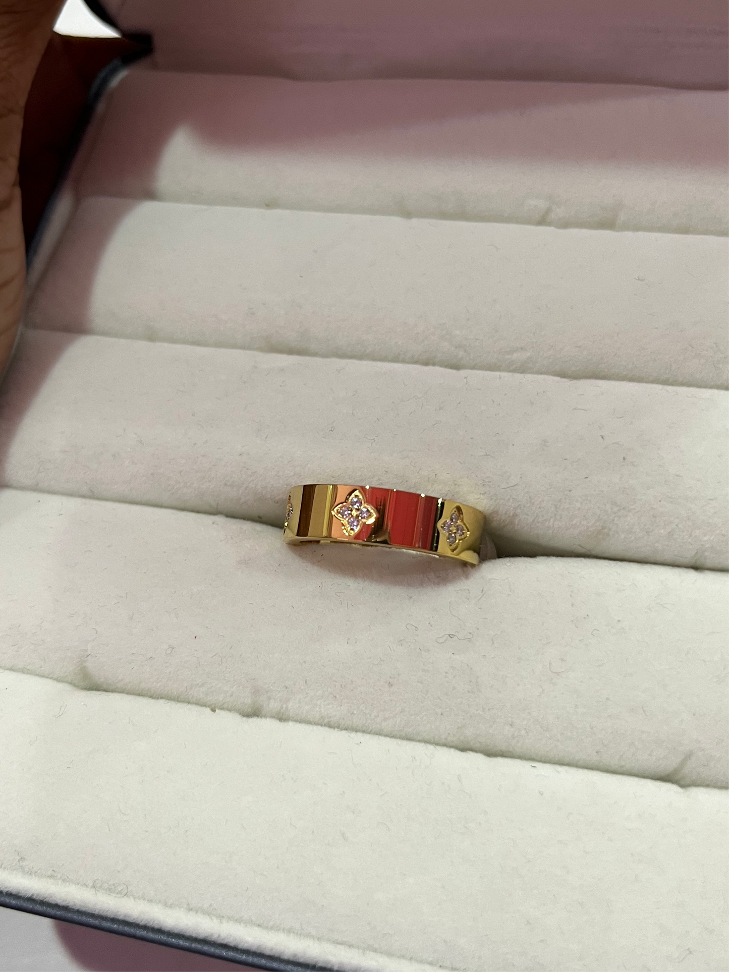 Floral Lux Ring