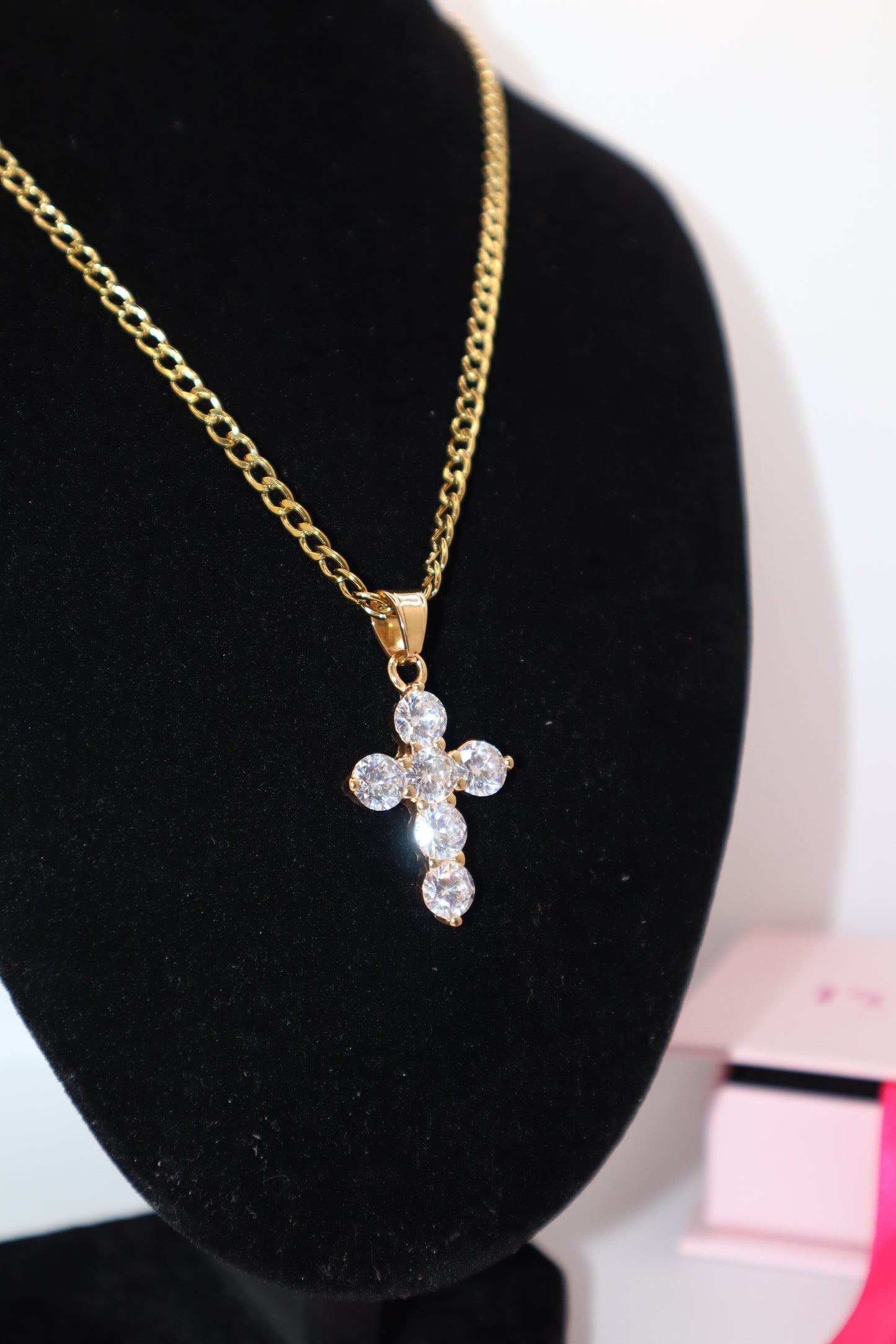 REIGN Necklace