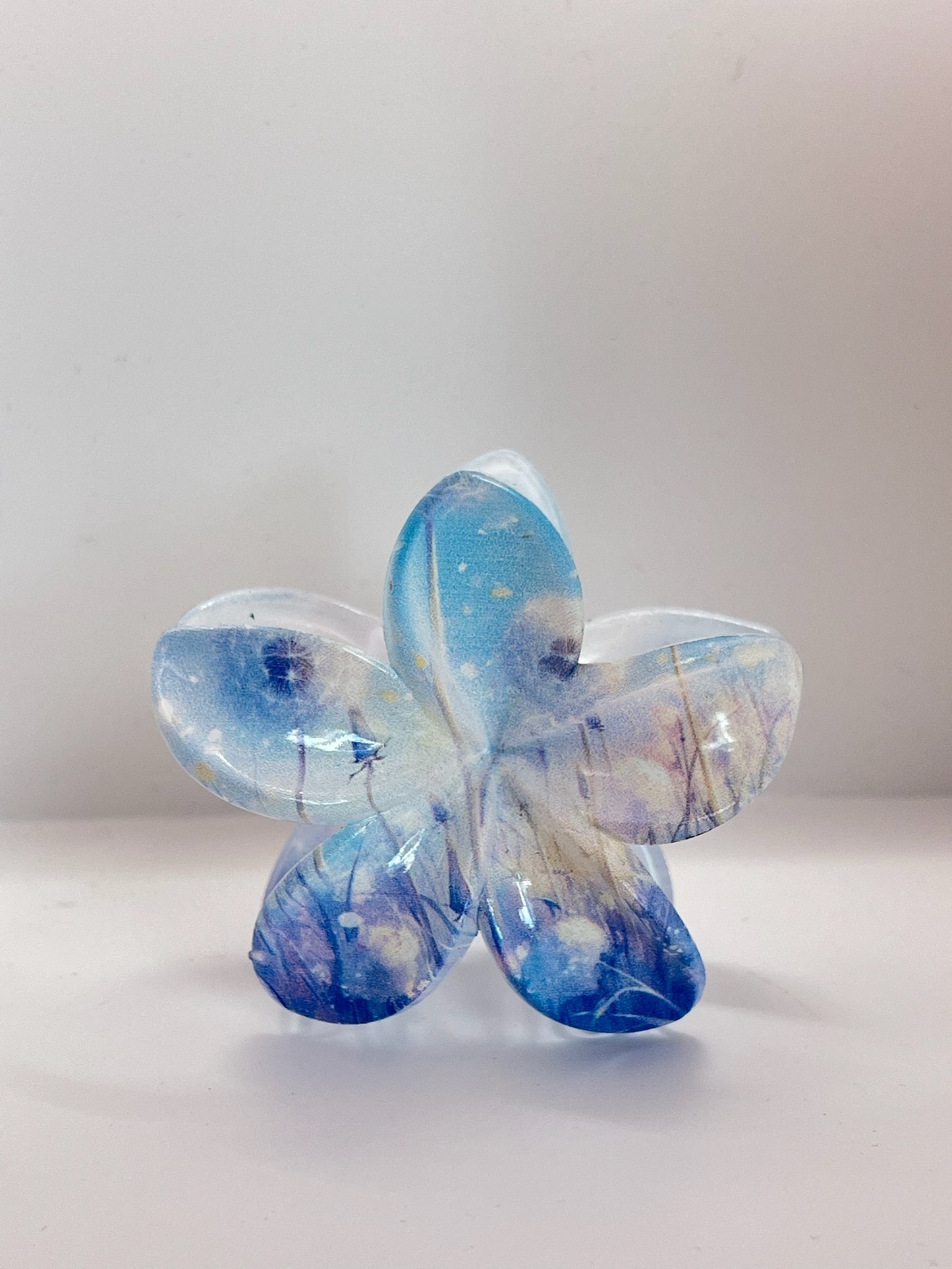 MAUI Flower Clips