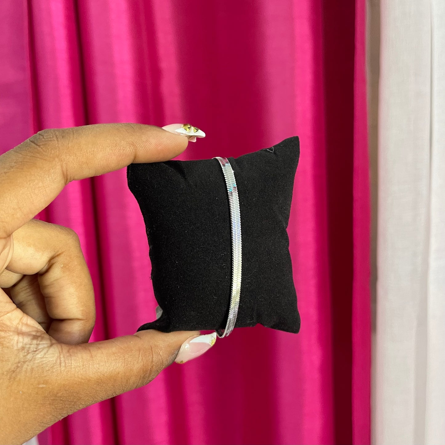 SLICK & SLEEK Bracelet