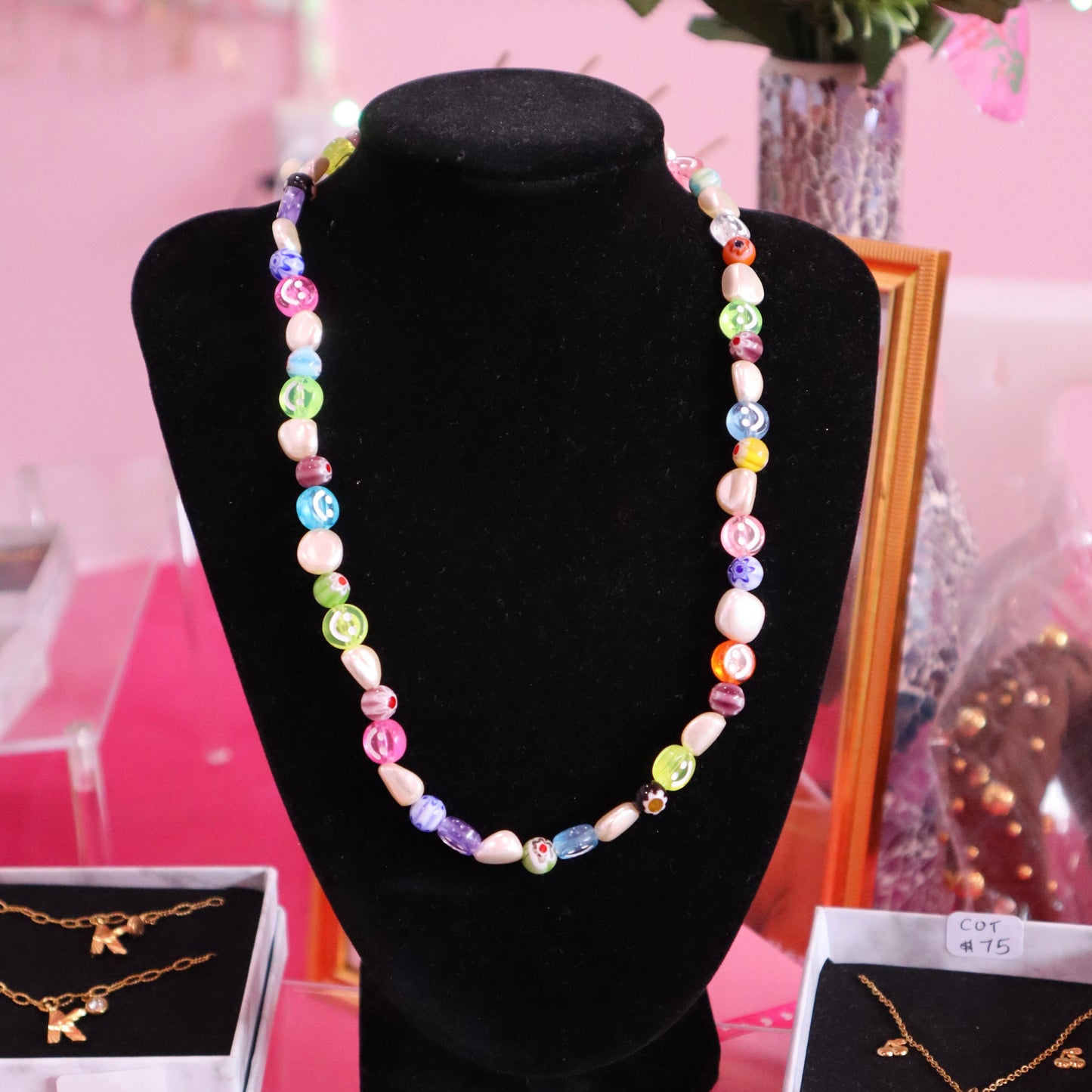 VYBRANT Handmade Necklace