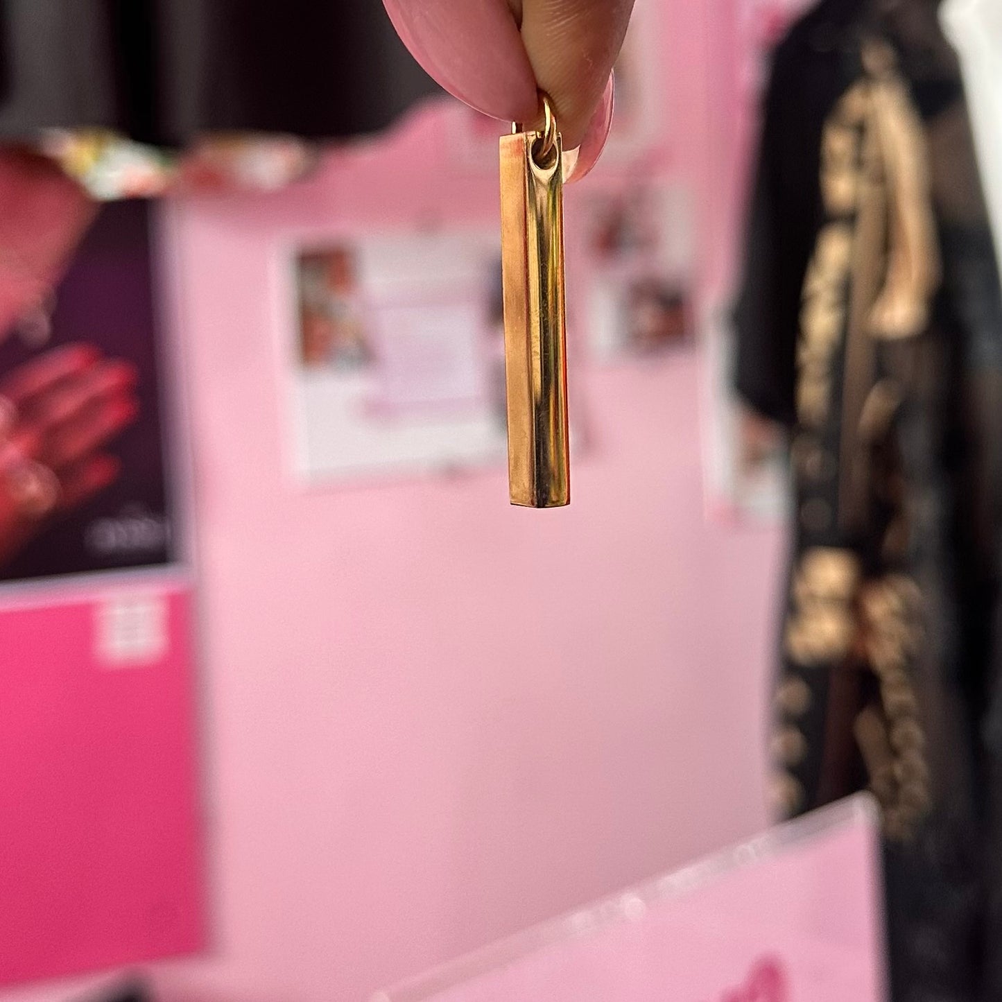 Engravable 3D Bar Pendant