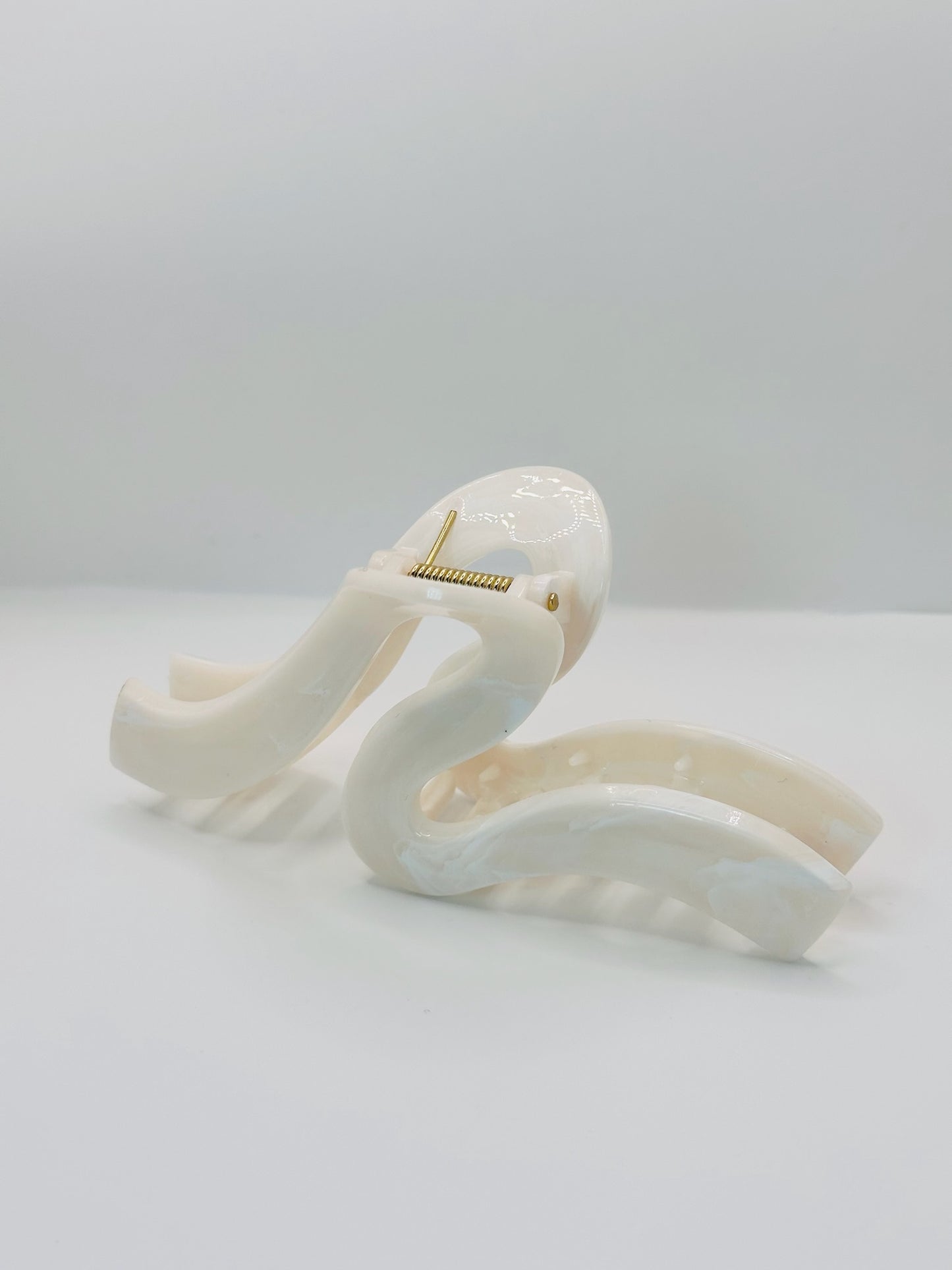 OPAL Swirl Hair Clip