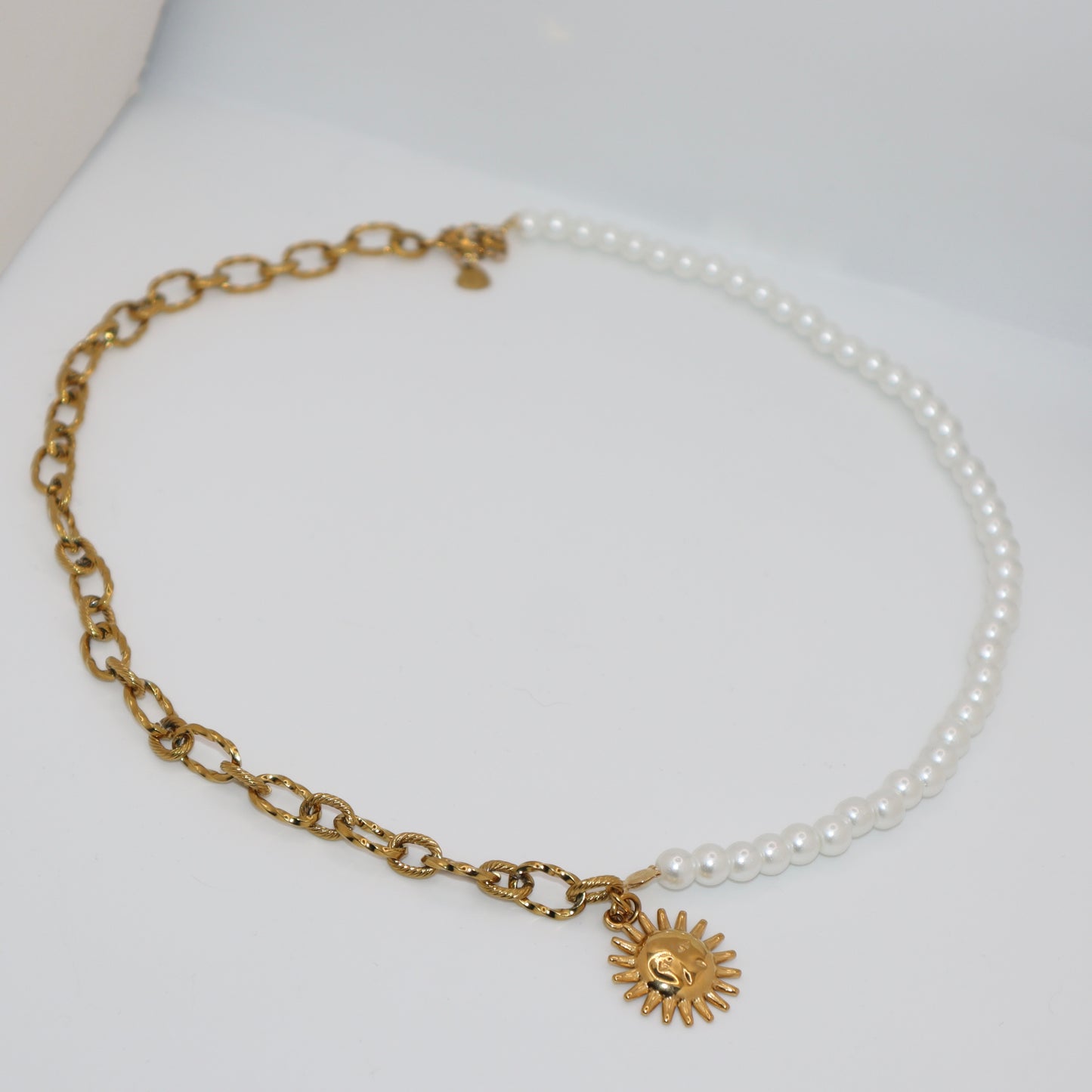 SUNDAZE Handmade Necklace