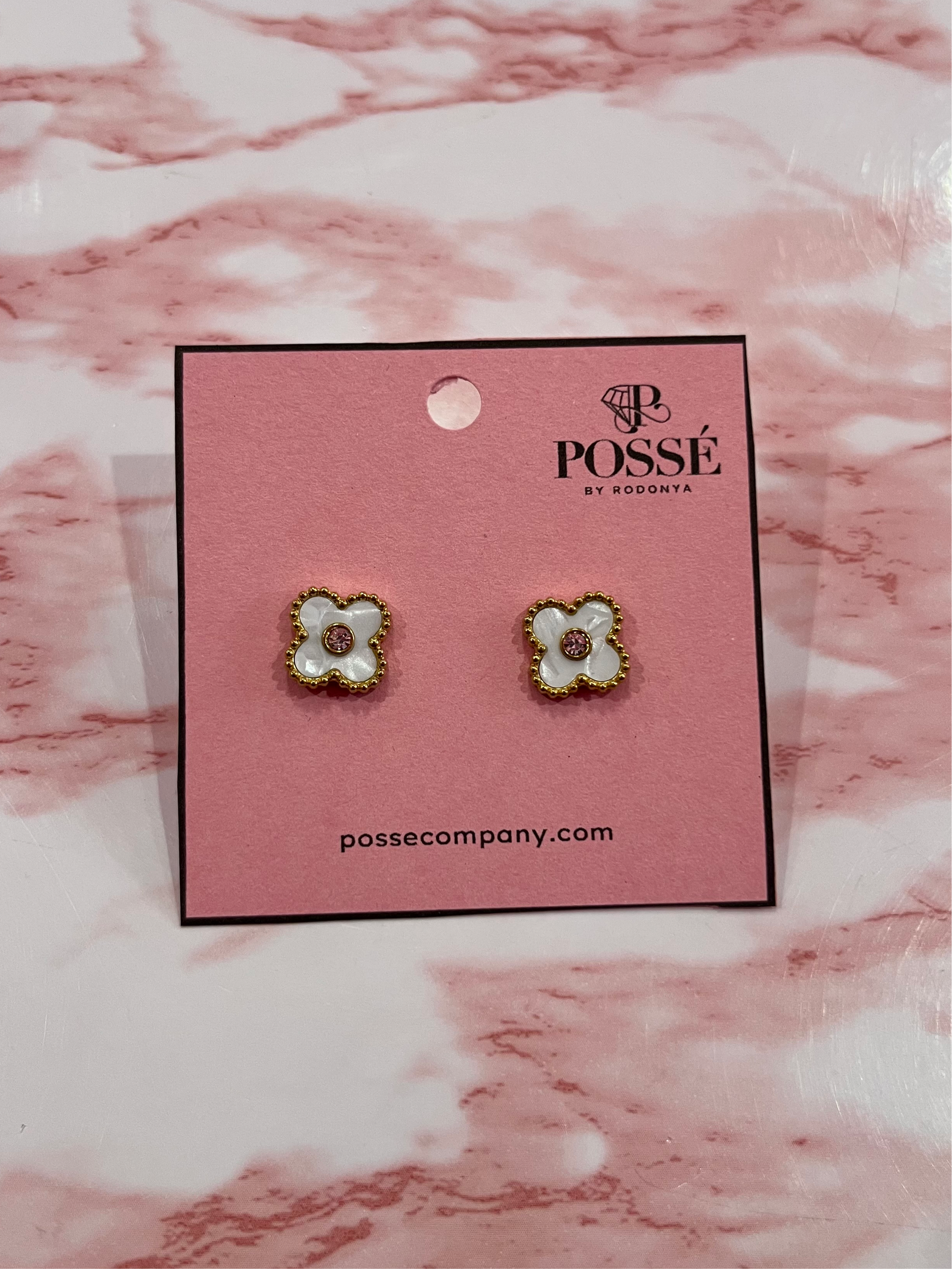 Clever Clover Studs