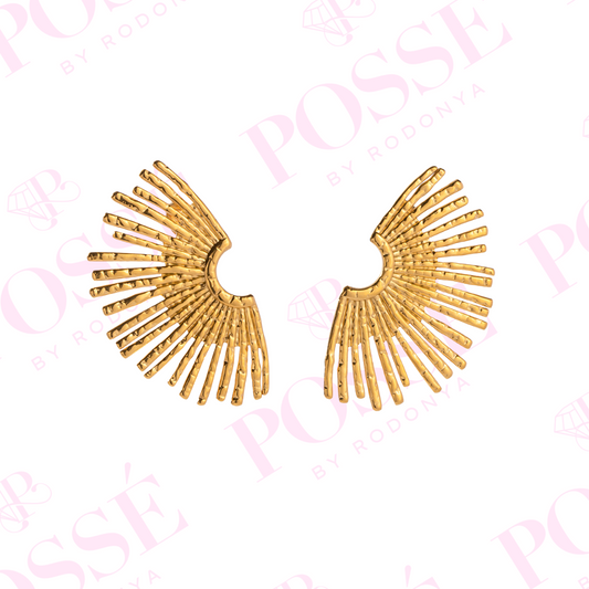 FAN-TASTIC BREEZE Statement Studs