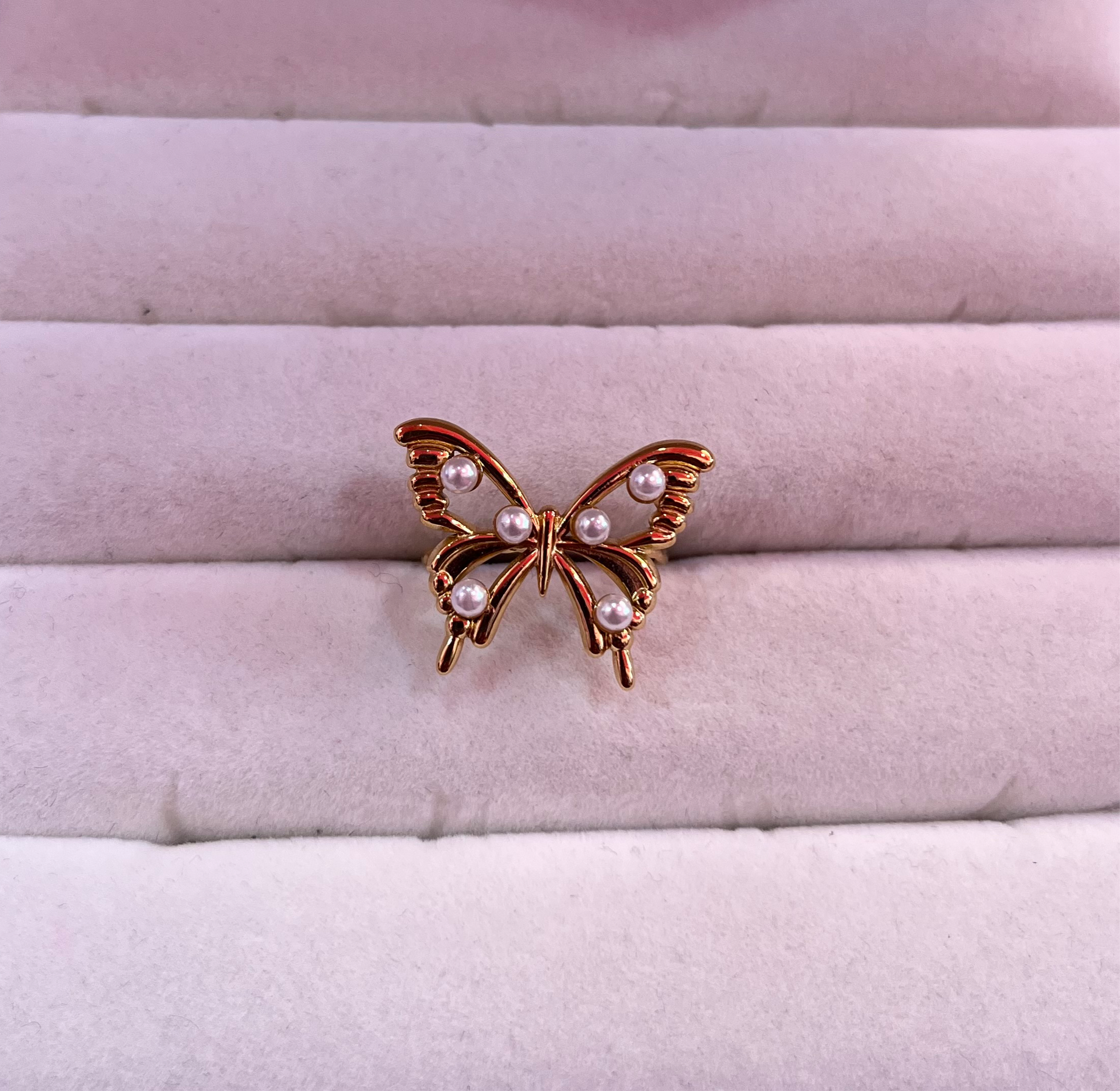 Mariposa Pearl Adjustable Ring