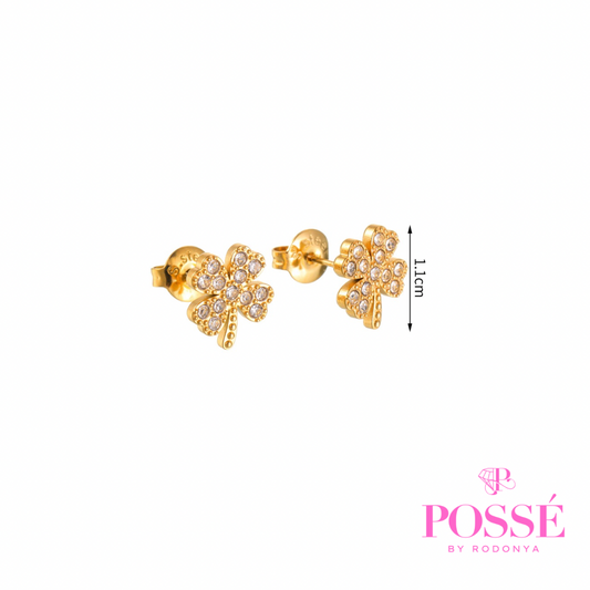 ICY CLOVER Studs