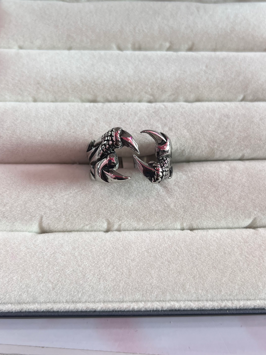 Eagle Claw Ring