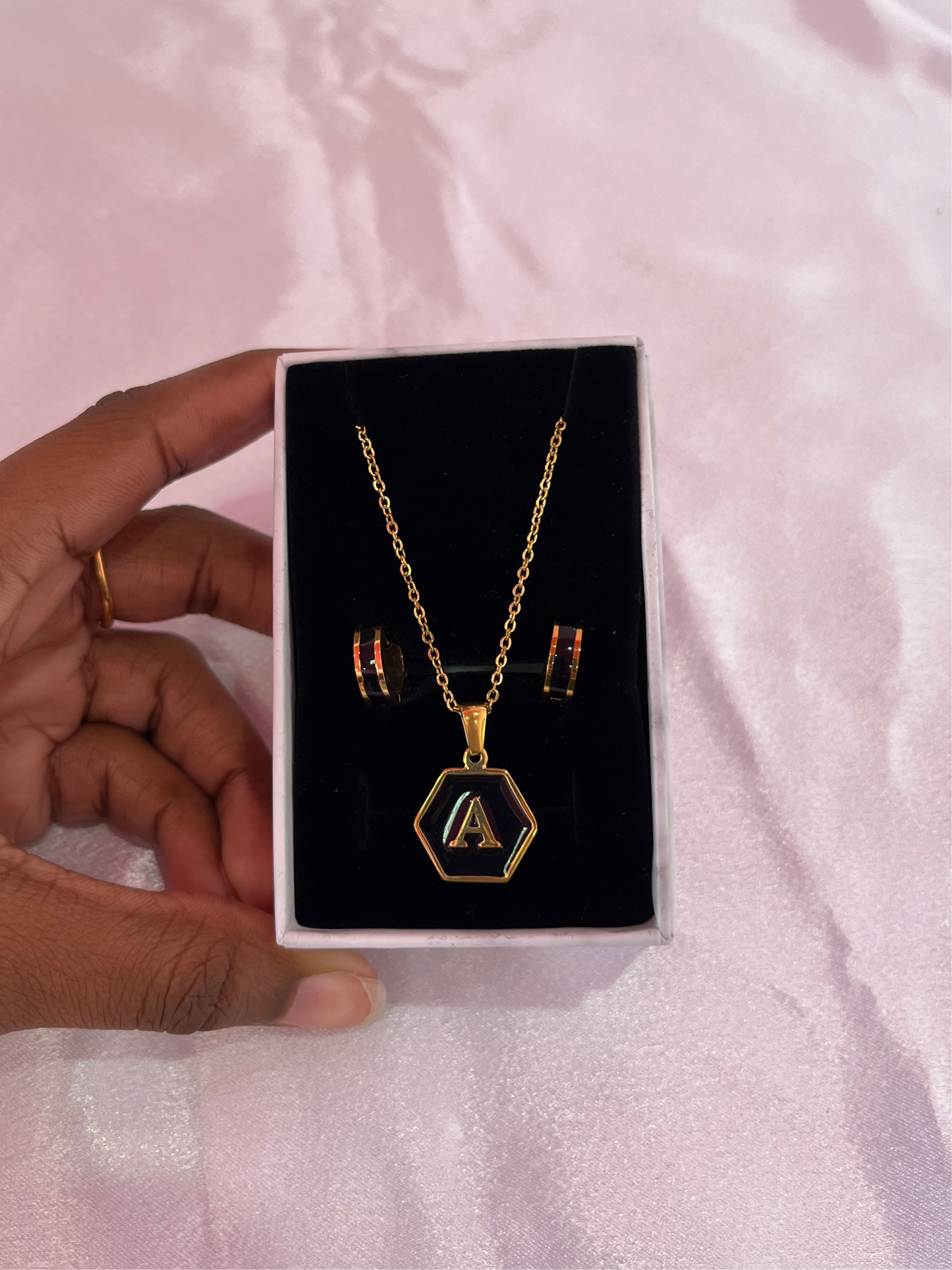 Black Initial Set - A