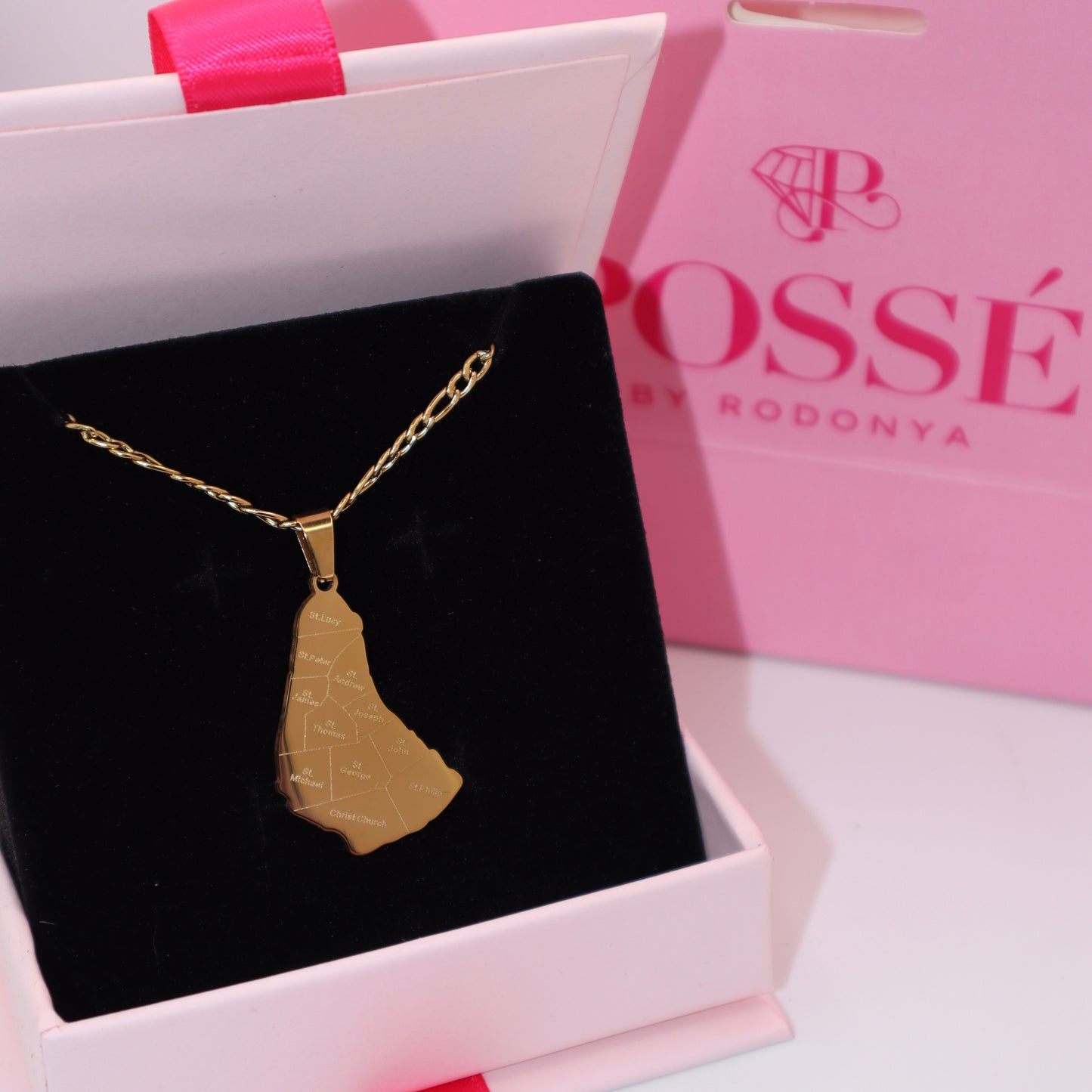 PARISHES Necklace