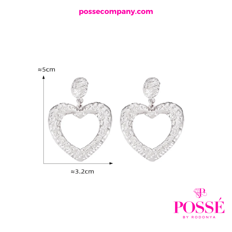 ALORA Heart Earrings