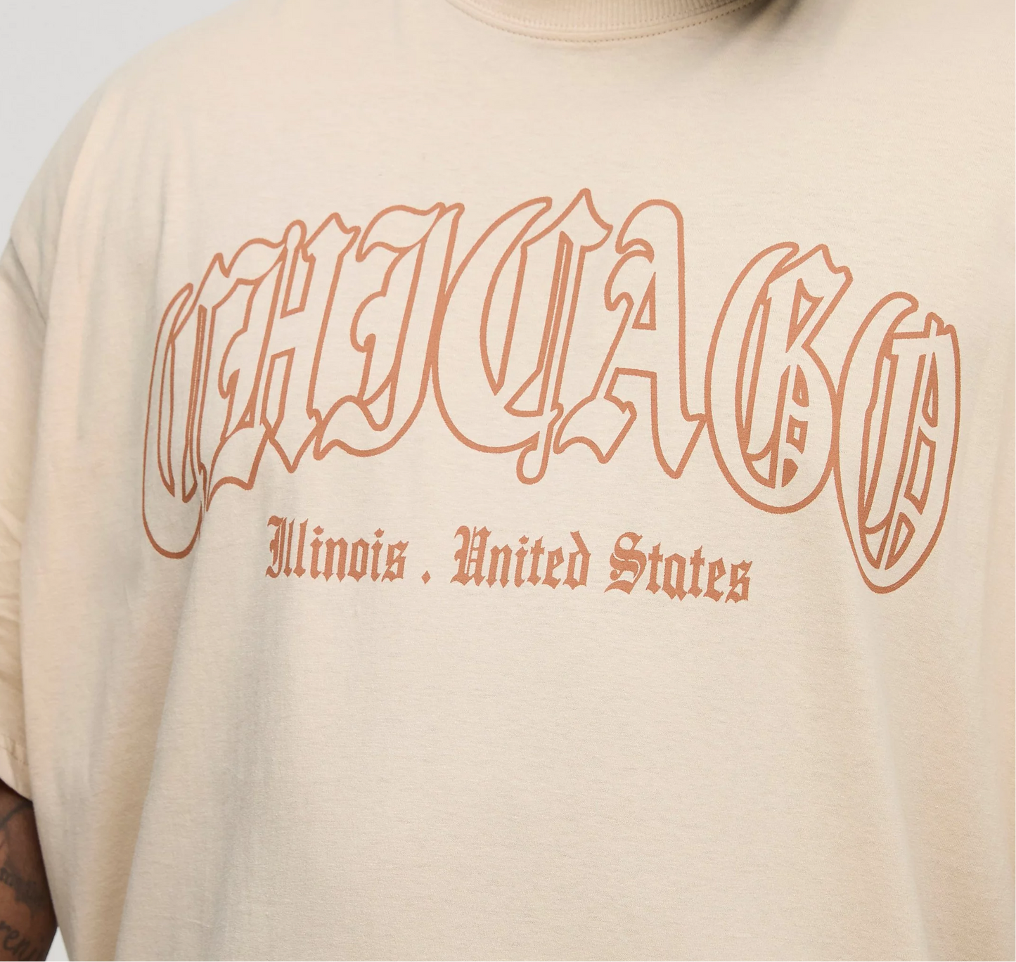 Chicago Oversized Graphic Tee- Sand