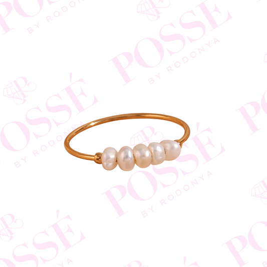 Simple Pearl Ring