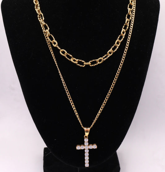 MAJESTIC LAYERS Cross Necklace