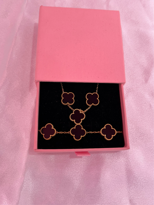 Black Sparkly CLOVER Set
