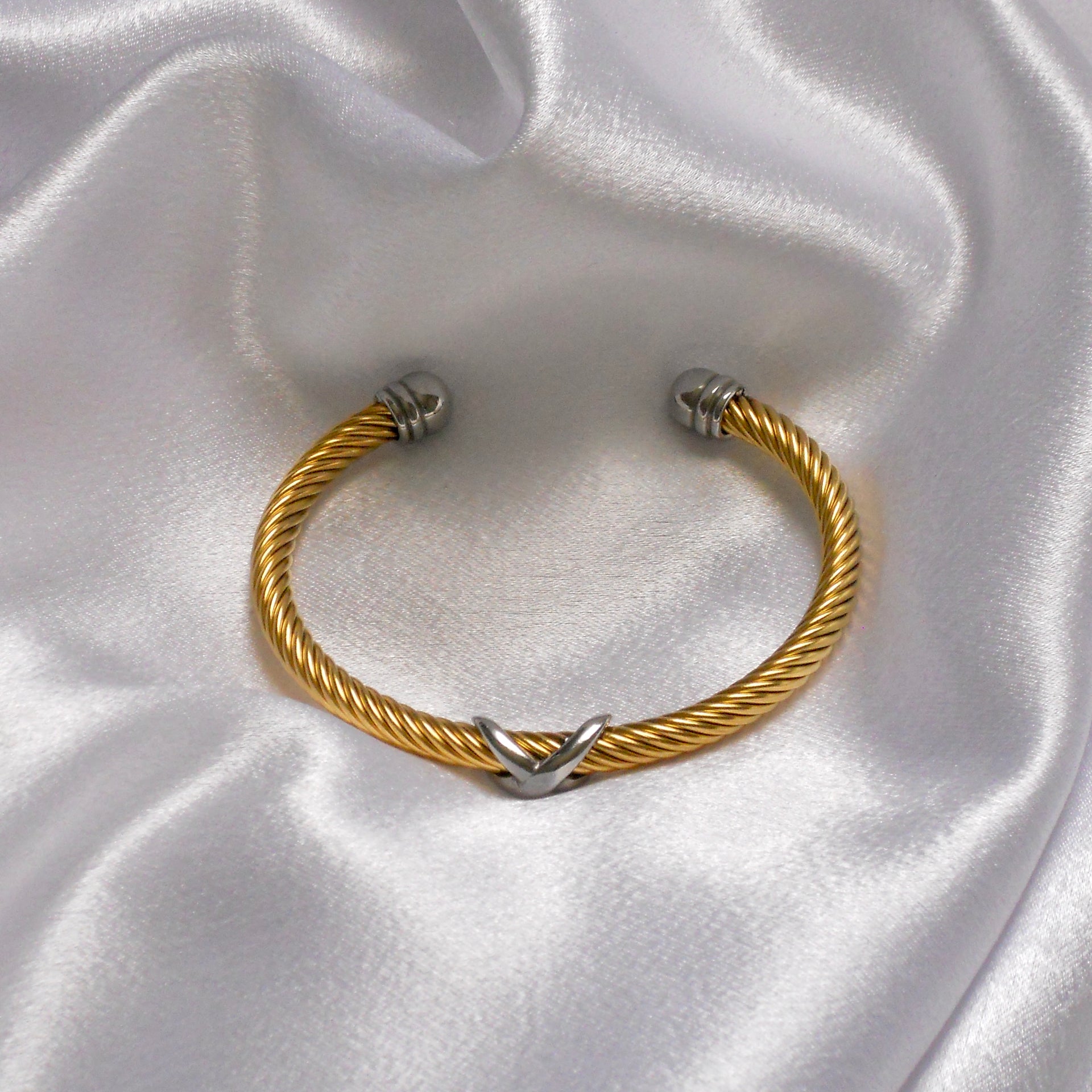 DIANE TWO-TONED Cuff Bangle