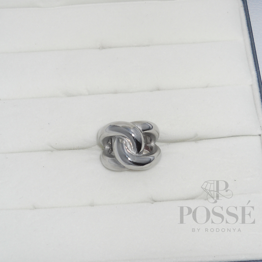 LOVE KNOT Ring - Silver