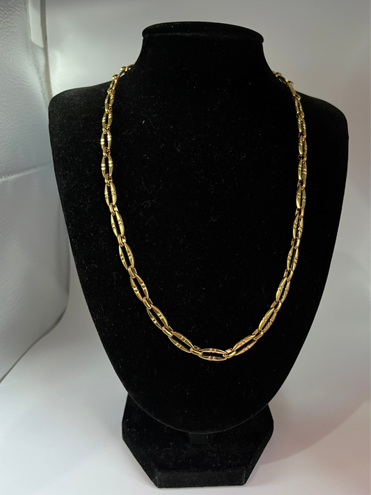 Xelle Necklace