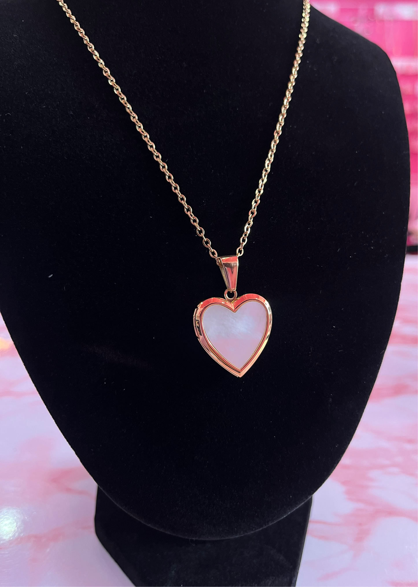 Milky Heart Necklace