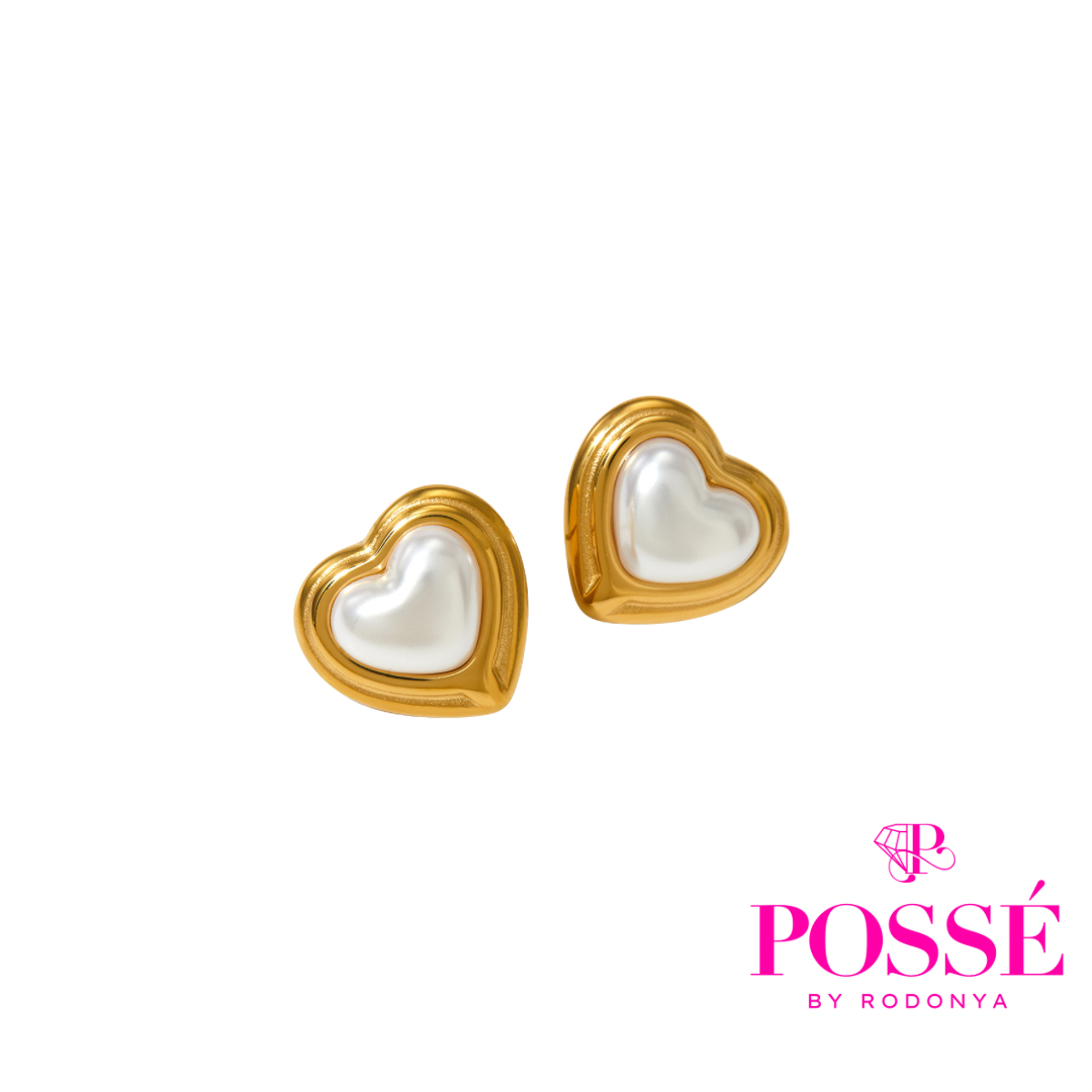 PEARL HEART Studs