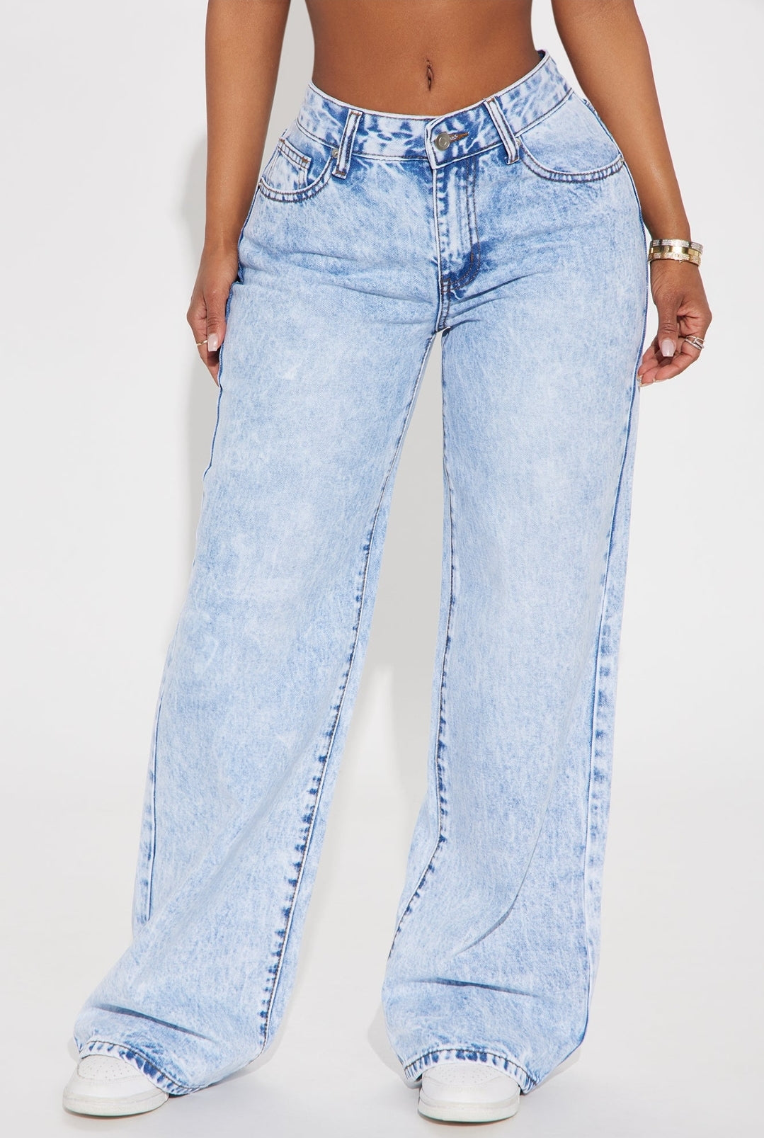Embroidered Bow Tie Straight Leg Jeans