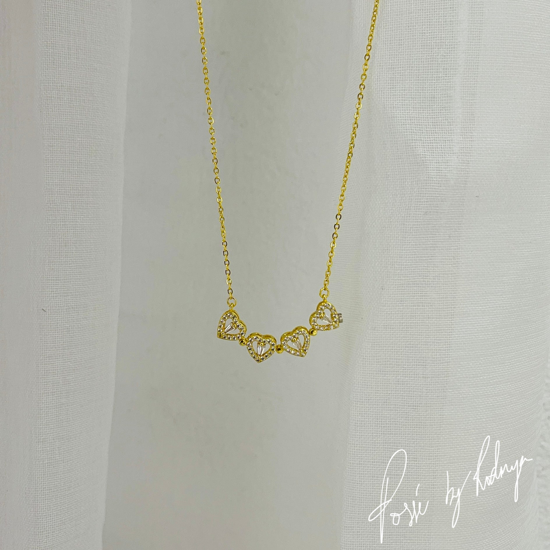 AMARA Necklace - Gold