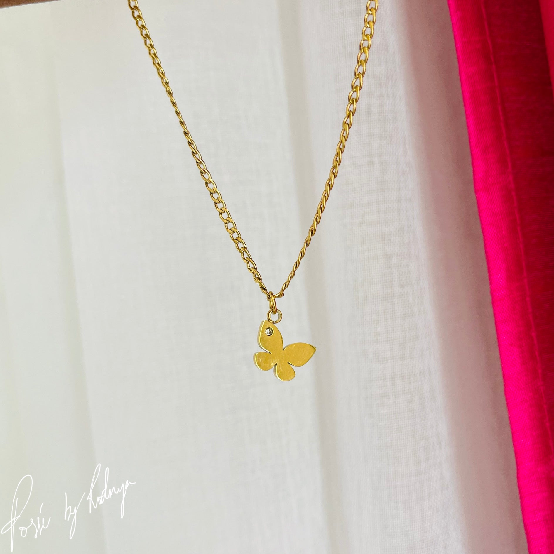 CARRIE Butterfly Necklace